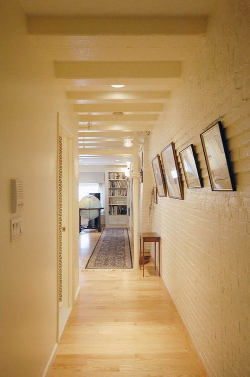 Tường gạch sơn trắng trong nhà cũng là lựa chọn hoàn hảo cho  ​ngôi nhà màng phong cách công nghiệp