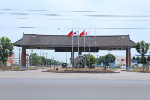Tổng diện tích quy hoạch KCN Minh Hưng - Sikico là 655 ha. 