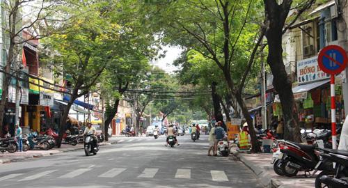 Tổng chiều dài của tuyến đường Minh Khai - Vĩnh Tuy - Yên Duyên đoạn nối từ đường Minh Khai đến đường Vành đai 2,5 khoảng 1.653m. 