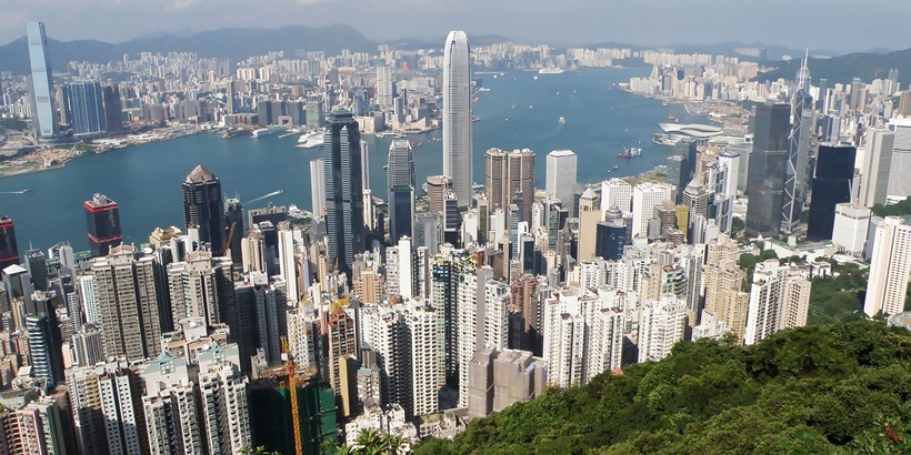 người giàu Hong Kong tránh thuế bất động sản