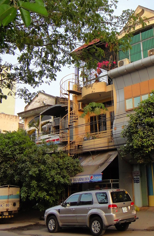 Ngôi nhà 3 tầng ở quận Tân Bình