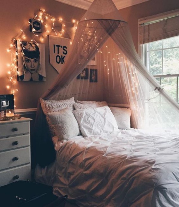 ý tưởng trang trí phòng ngủ bằng đèn LED