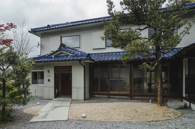 Ngôi nhà truyền thống rộng gần 300m2 ở Nhật 