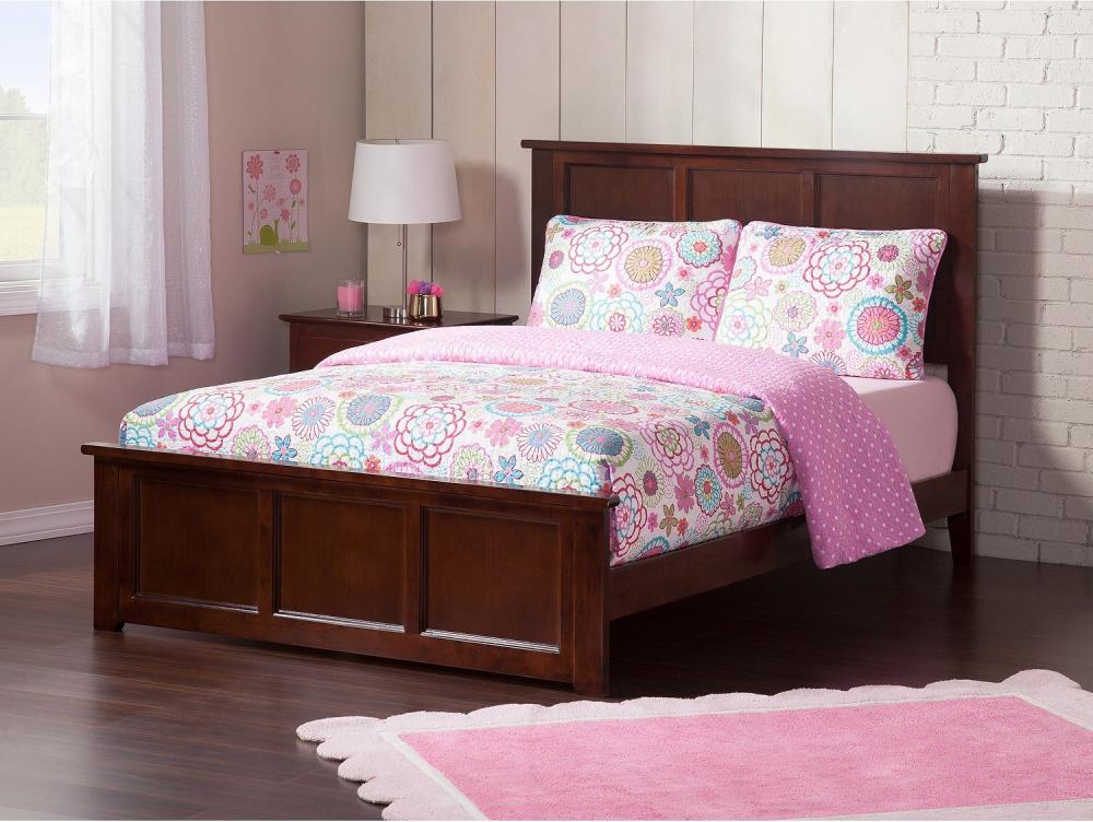giường ngủ bằng gỗ phù hợp với nhiều phong cách
