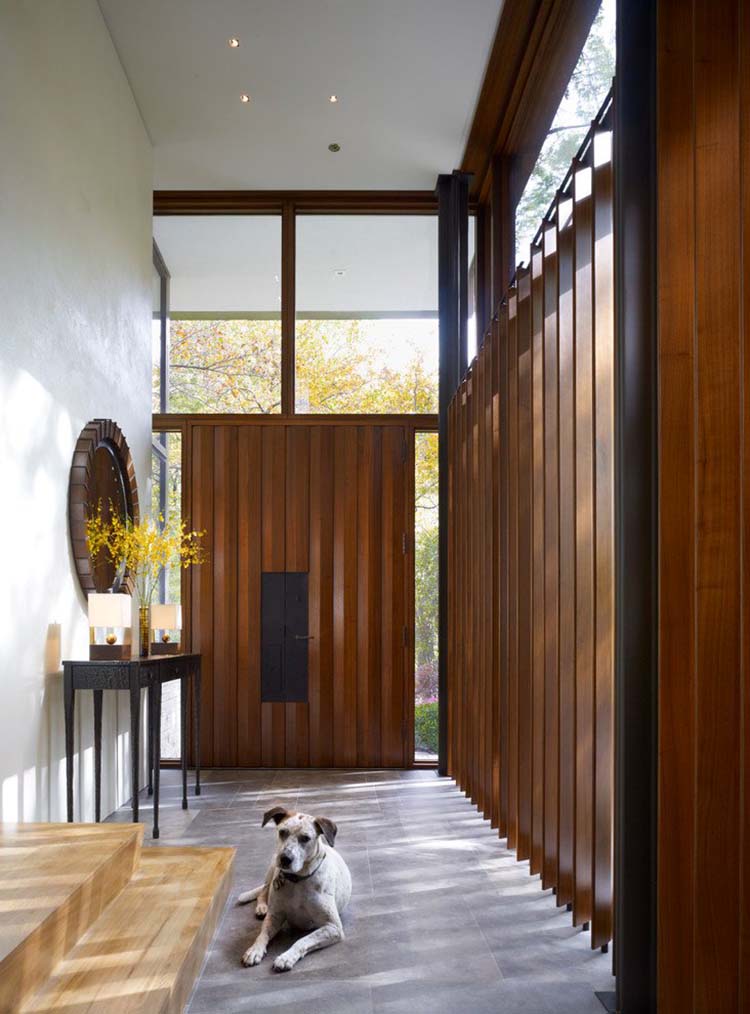 Kiến trúc sư thiết kế lối vào nhà đậm phong cách Á Đông