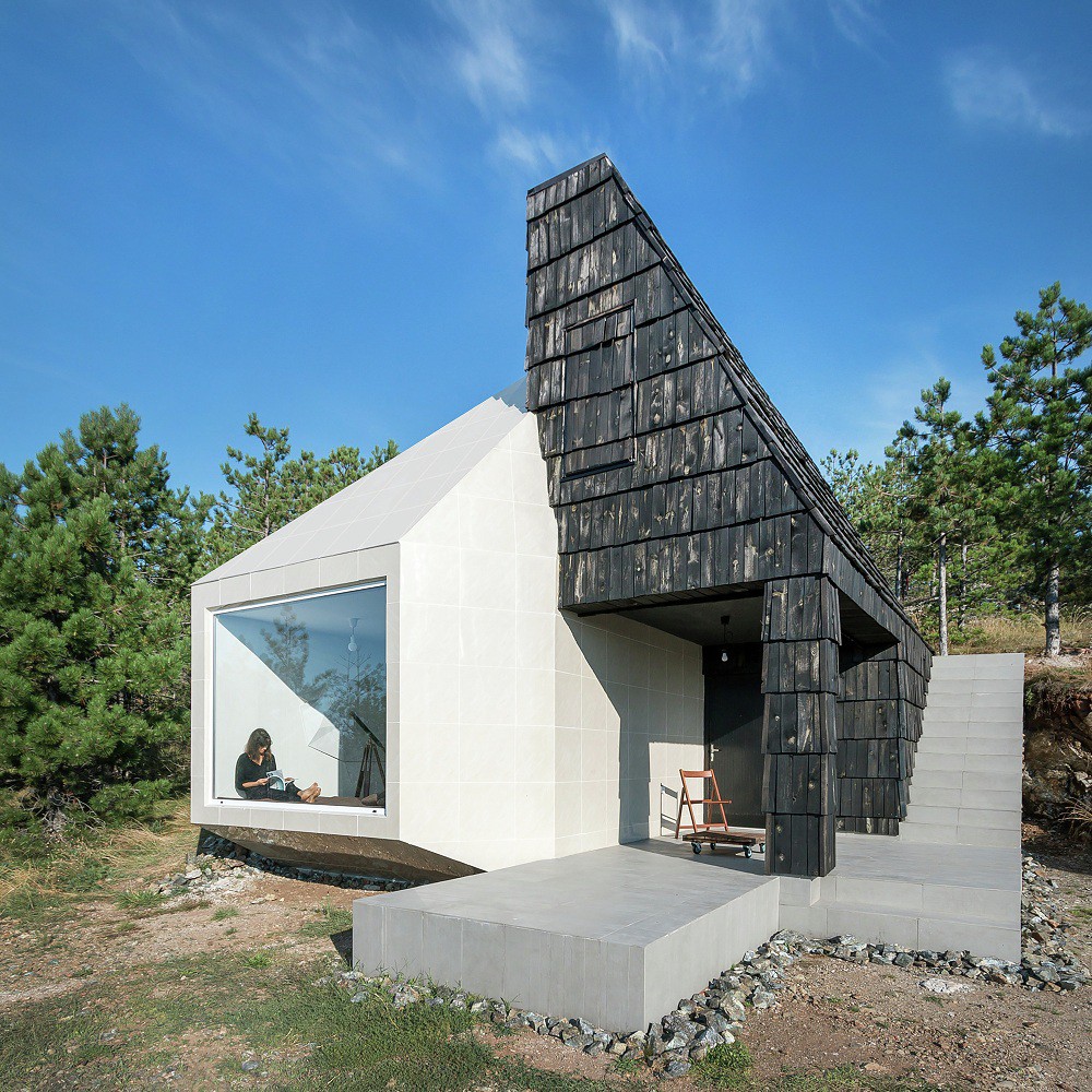 cabin xây từ đá nguyên khối