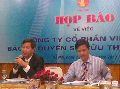 Ông Lê Khắc Hiệp, Chủ tịch HĐQT Công ty CP Vincom trả lời tại buổi họp báo.