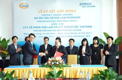 Lễ ký kết hợp đồng giữa cty Him Lam với Posco E&C.