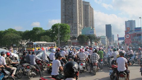 cầu vượt Láng - Lê Văn Lương