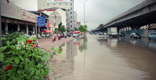 Hà Nội mưa ngập