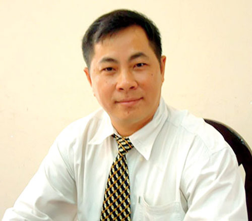 TS Đinh Thế Hiển