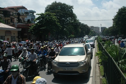 ùn tắc Hà Nội