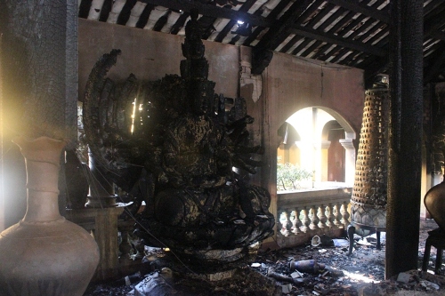 cháy chùa cổ Hội Sơn