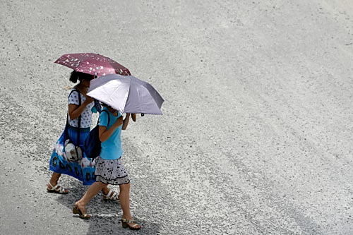 Hà Nội nắng nóng