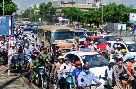 Hà Nội ùn tắc