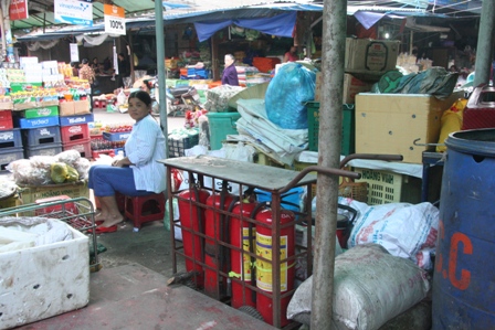 chợ Huế