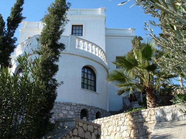 Neoclassical villa