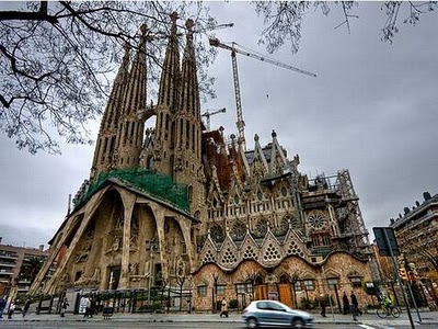 Nhà thờ Sagrada Familia