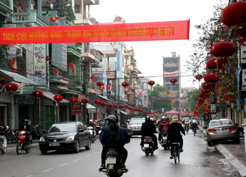Những ngày này, không khí Tết đã tràn về trên khắp các phố phường ở Thành phố Nam Định.