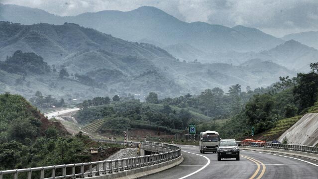 Tuyến cao tốc dài nhất Việt Nam phải giải phóng mặt bằng 
