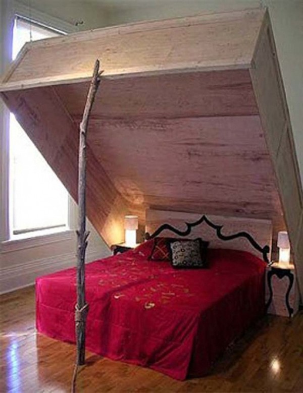 Khi nhìn chiếc giường này, hẳn bạn sẽ liên tưởng đến chiếc bẫy sập
