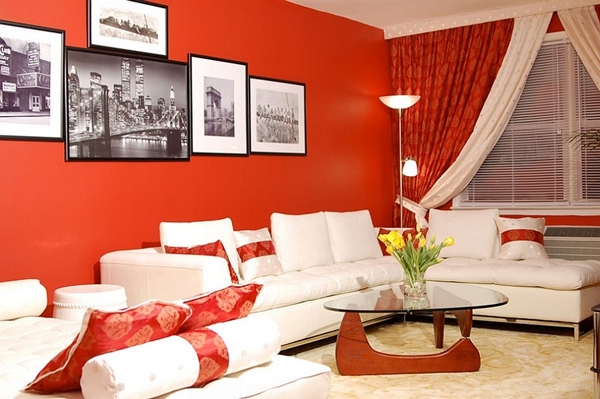 Phòng khách ấn tượng với ba gam màu đỏ, đen, trắng.