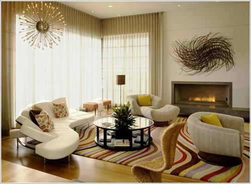 Một bộ sofa lớn với nhiều đường lượn là lựa chọn hoàn hảo cho phòng khách rộng.