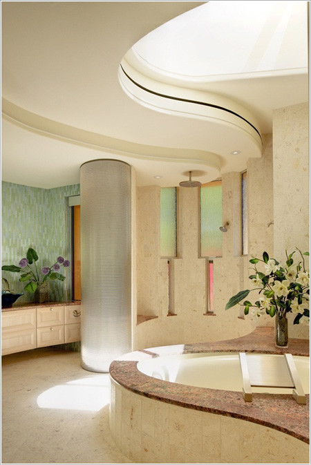 Phòng tắm cách điệu với những đường cong uốn lượn.