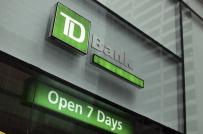 Canada: Ngân hàng lớn đối phó với 