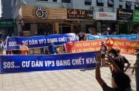 Hà Nội: Khát nước sạch, dân chung cư căng băng rôn phản đối chủ đầu tư