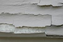 Nguyên nhân khiến sơn và matit bong tróc ở tường mặt trong nhà?