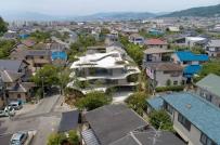 Không gian sống ngập tràn nắng gió trong ngôi nhà bê tông 3 tầng ở Nhật