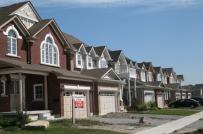 Canada: Nhiều người trẻ rất hài lòng với việc thuê nhà
