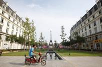 Bản sao của Paris hoa lệ bị bỏ quên giữa lòng Trung Quốc