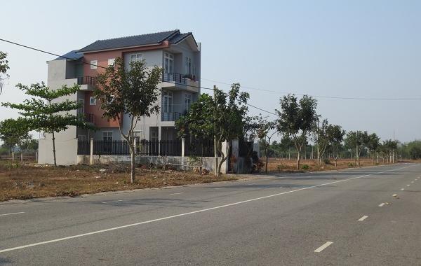Đất Bình Chánh, khu đô thị vệ tinh mới gần Nhi Đồng 3, chính chủ, sổ hồng riêng, giá 180 triệu