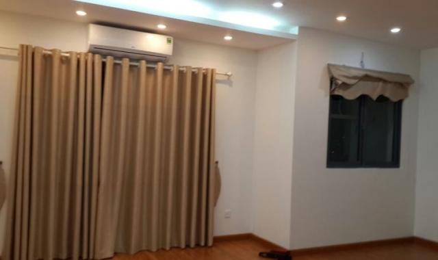 Cho thuê chung cư Sông Đà Hà Đông 154 m2, nội thất cơ bản, giá 10 triệu/th