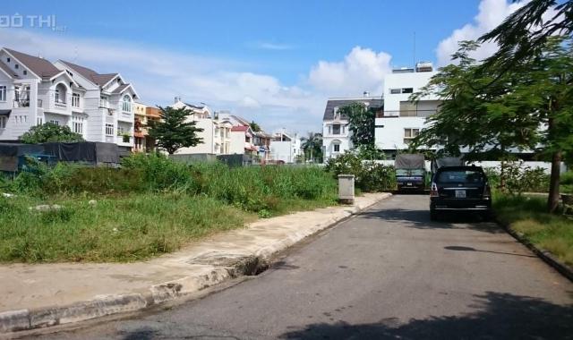 Bán nền đất biệt thự tại KDC Phú Nhuận, lô góc 3 mặt tiền, đường Nguyễn Thị Định, P. An Phú, Quận 2