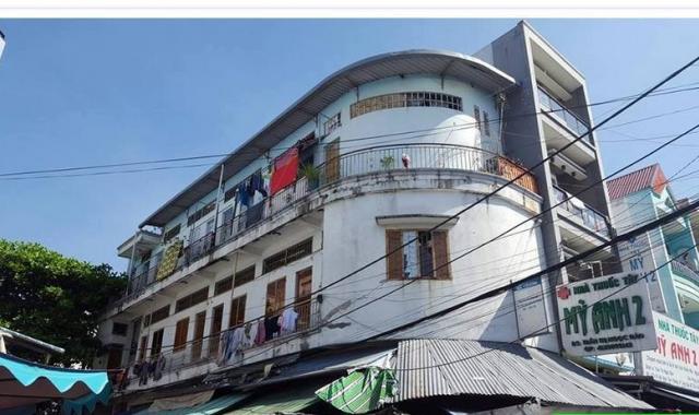 Bán nhà trong chợ Sơn Kỳ, 4x20m, 2 lầu 12 phòng 5 ki ốt cho thuê