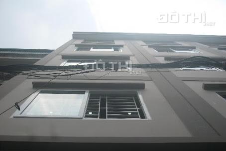 Bán nhà 4 tầng đẹp ở luôn, phố  Hoàng Văn Thái,  giá chỉ còn 4 tỷ, ô tô đỗ cửa