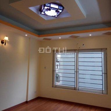 Chính chủ bán nhà 5/36 ngõ 136 Triều Khúc, 34m2 xây 4 tầng. Giá 1,88 tỷ, về ở ngay