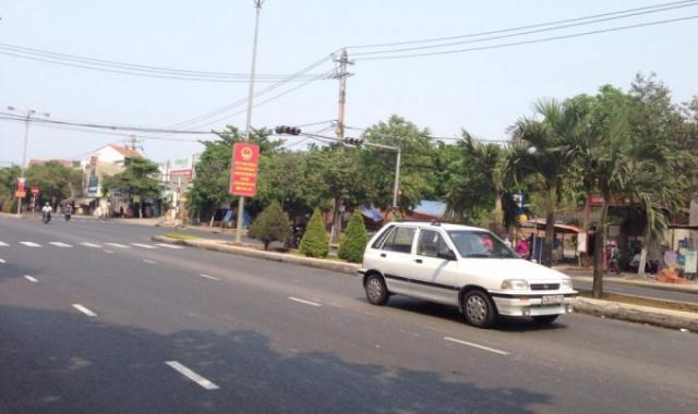 Bán kho đường Cách Mạng Tháng 8 bán kho ngay ngã 3 Cách Mạng Tháng 8 và Nguyễn Phước Tần