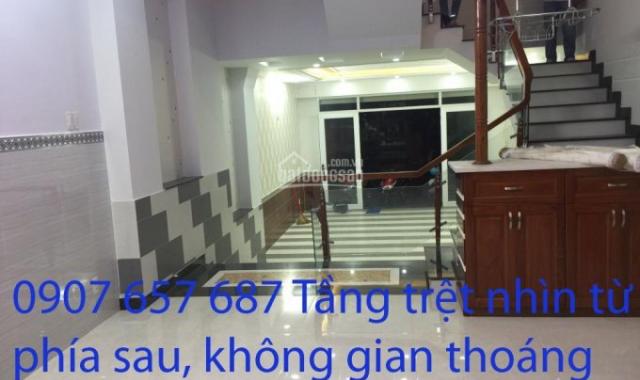 Bán nhà phố đường số Phạm Hữu Lầu, DT 280m2, 4 phòng ngủ, phòng thờ, sân thượng, sân phơi