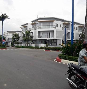Bán nhà biệt thự, liền kề tại đường Liên Phường, phường Phú Hữu, Quận 9, Tp. HCM, 198m2 giá 2,1 tỷ