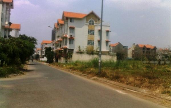 Cho thuê nhà nguyên căn mặt tiền Nguyễn Thị Thập, có hầm, lô L, giá: 51.83 triệu/th
