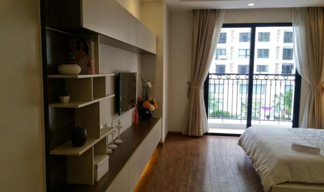 Cho thuê căn hộ diện tích 129m2, 3PN, đồ cơ bản tại chung cư Thăng Long NO1 giá 19 triệu/tháng