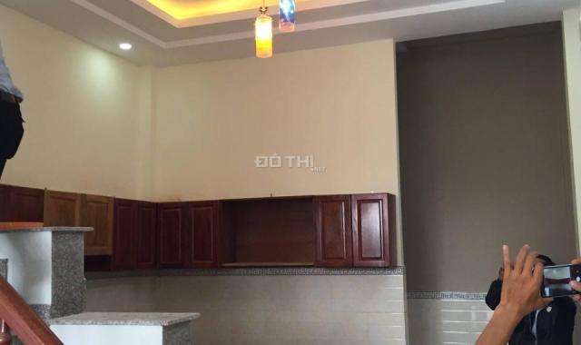 Bán nhà đường Thạnh Xuân 22, Q12 mặt tiền đường sổ hồng riêng, nhà đẹp, LH 0931923892