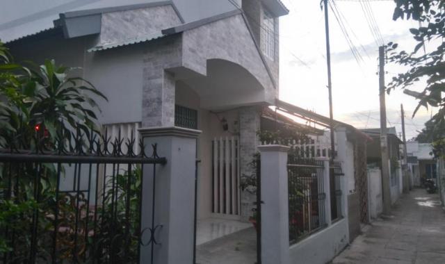 Bán nhà riêng tại đường Phạm Hùng, Vĩnh Long, Vĩnh Long diện tích 200m2