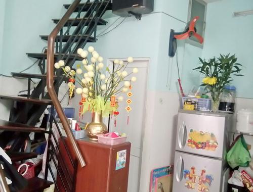 Bán gấp nhà lầu hẻm 85 Trần Xuân Soạn, Tân Thuận Tây, Quận 7, sổ hồng riêng