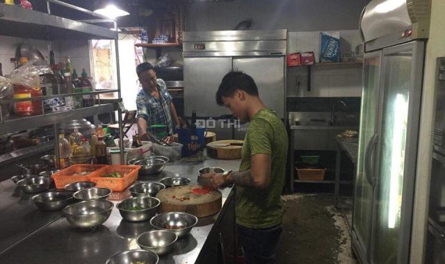 Nhượng nhà hàng vườn Làng Nướng Q7, DT 700m2, số 1 Nguyễn Hữu Thọ