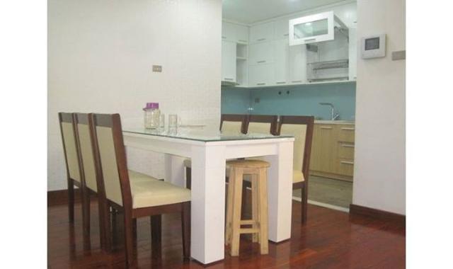 Cho thuê căn hộ chung cư cao cấp tại Đê La Thành - Hào Nam